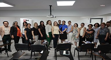 Kadın siyasetçiler Konak’ta buluştu