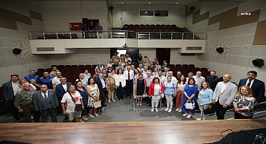 Karşıyaka Belediye Başkanı Ünsal, Donanmacı sakinleriyle bir araya geldi