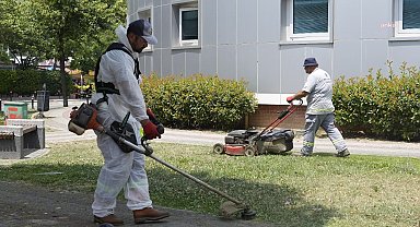 Kartal’ın parklarında yaz temizliği devam ediyor