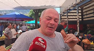 Kirazın kilosu 500 liraya dayandı... Artvinli pazarcı: