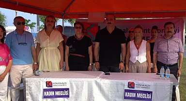 Konyaaltı Belediye Başkanı Kotan, üreten kadınlar ile bir araya geldi 