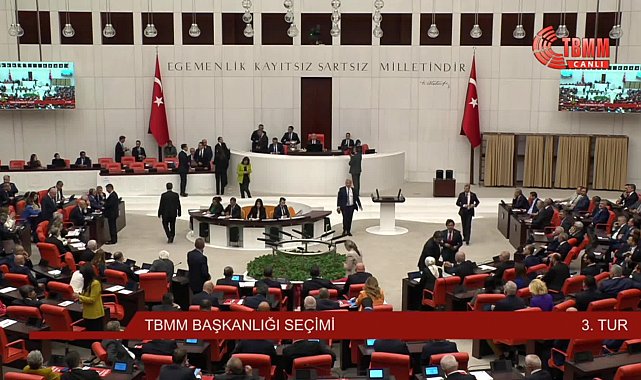 Kurtulmuş, yeniden TBMM Başkanlığı'na seçildi: Partilerimizin tamamı TBMM içerisinde oluşturulacak bir çabaya ortak bir şekilde katkı vermeye hazır