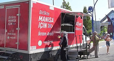 Manisa Büyükşehir Belediyesi, YKS'ye giren öğrencilerin yanında