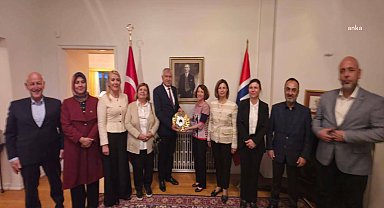 Merkezefendi Belediye Başkanı Doğan, Avrupa Belediyeler ve Bölgeler Konseyi Liderler Zirvesi'ne katıldı