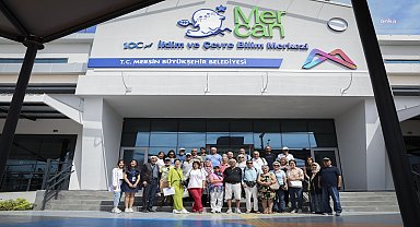 Mersin'de Erdemli Emekli Evi üyeleri Mercan Bilim Merkezi’ni gezdi