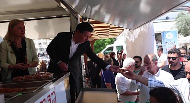 Muğla'da Ferdi Zeyrek için lokma hayrı... Büyükşehir Belediye Başkanı Aras: 