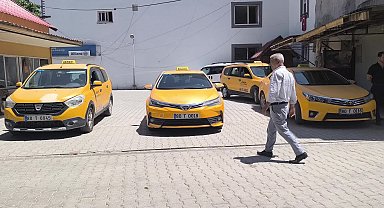 Osmaniye'de taksici esnafı: Kazanılan para, bazen tamir masrafına bile yetmiyor