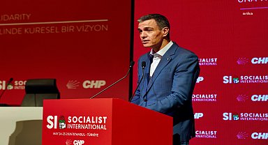 Pedro Sanchez'den Ferdi Zeyrek mesajı: “Adalet, eşitlik ve sosyal ilerleme değerlerine olan bağlılığıyla pek çok kişiye örnek olmuş bir kamu görevlisiydi”