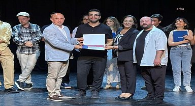 Silivri’de “Çehovyen” oyunu sahnelendi