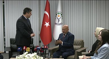 Siyasi partiler arası bayramlaşma… AK Parti heyeti, DEM Parti Heyeti’yle bayramlaştı