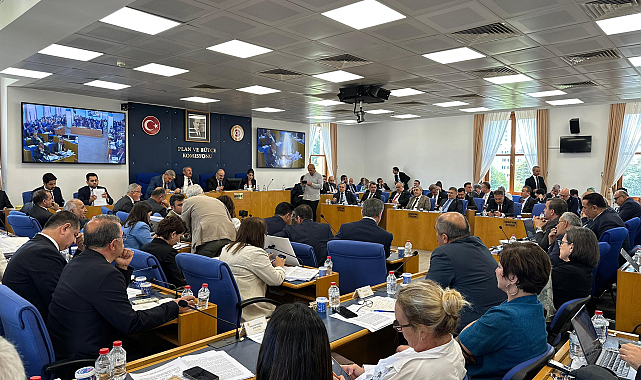 TBMM’de tartışılan teklifin yasalaşması halinde 24 bin zeytin ağacı taşınacak… AK Partili kaynaklar: “O havzada 300 milyon tonluk yüksek miktarda bir rezerv var, onlar kullanılacak”