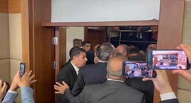TBMM Sanayi Komisyonu'nda zeytinlikleri madencilik faaliyetine açacağı nedeniyle eleştirilen kanun teklifinin görüşmeleri öncesinde gerginlik yaşandı