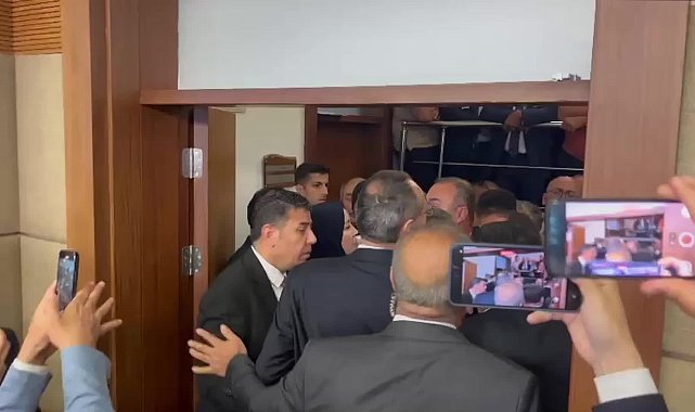 TBMM Sanayi Komisyonu'nda zeytinlikleri madencilik faaliyetine açacağı nedeniyle eleştirilen kanun teklifinin görüşmeleri öncesinde gerginlik yaşandı