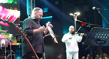 Trabzon’da duygusal gece: Kazım Koyuncu ve Volkan Konak’a vefa