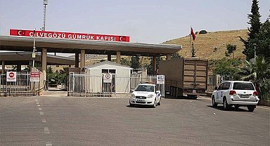 Türkiye’den Suriye’ye uçan yolculara kara sınır kapılarından dönüş izni