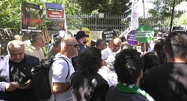 Zeytinlikleri madencilik faaliyetlerine açan teklif, TBMM önünde protesto edildi: Bu kadar maden çıkarılıyor biz niye her geçen gün yoksullaşıyoruz