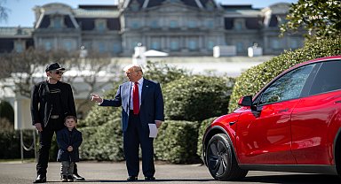 ABD Başkanı Donald Trump, eski destekçisi Elon Musk’ın şirketlerine verilen devlet desteklerinin incelenmesini istedi