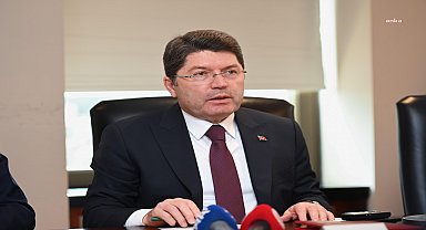Adalet Bakanı Tunç: Orman yangınlarında şu ana kadar şüphelilerden 21'i tutuklandı, 47'si hakkında adli kontrol kararı verildi
