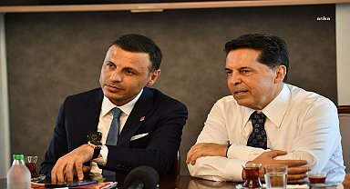 Ahmet Özer'e tahliye kararı...Özgür Çelik: “Esenyurt ve Şişli Belediyelerimize atanan kayyumların anlamı yoktu, şimdi izahatı da kalmadı”