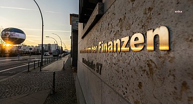  Almanya’da 172 milyar avroluk dev bütçe açığı