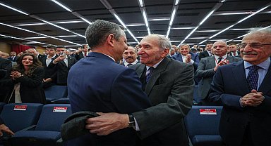 Altan Öymen hayatını kaybetti... Özgür Özel: 