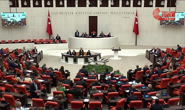 Altan Öymen hayatını kaybetti... TBMM Genel Kurulu'nda siyasi parti temsilcileri, Öymen için başsağlığı diledi