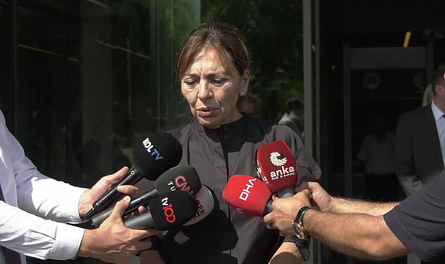 Altan Öymen’in kızı Aslı Öymen: “Bir virüse yenik düştük aslında küçücük bir virüse”