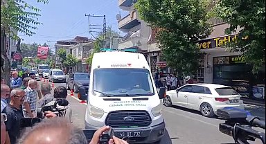 Ankara'daki yangında hayatını kaybeden anne ve bebeği Kahramanmaraş'ta toprağa verildi