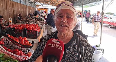 Ardanuç’ta emekliler pazar alışverişi yapamıyor: