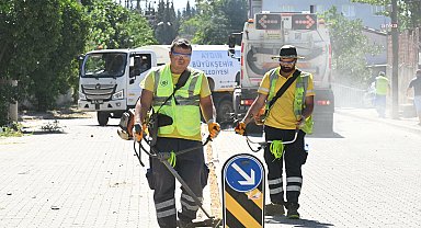 Aydın Büyükşehir Belediyesi'nden Umurlu’da temizlik seferberliği