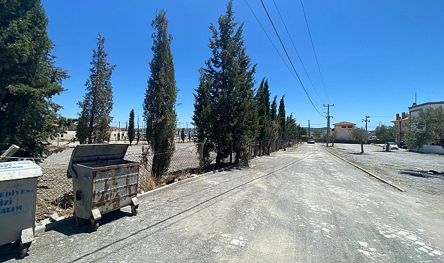 Ayvalık Belediye Başkanı Ergin'den 'mübadillerin mezarına otopark' iddiasıyla ilgili açıklama: “Bizim atalarımıza olan hassasiyetimiz asla sorgulanamaz”