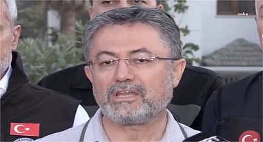 Bakan Yumaklı: Hatay'daki yangın kısmen kontrol altına alındı, soğutma çalışmaları devam ediyor