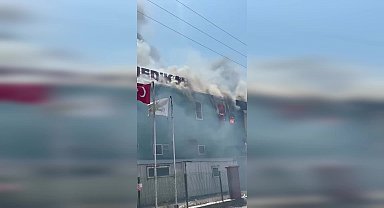 Bolu’da medikal ürün fabrikasında yangın