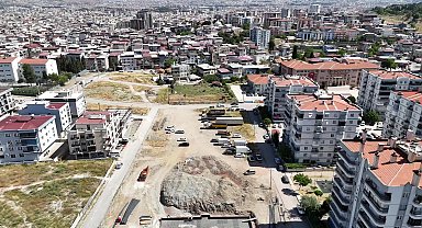 Buca’da cep otoparkları ile mahalleler nefes alıyor