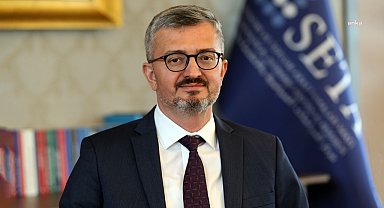 Burhanettin Duran: 15 Temmuz destansı bir direnişin adıdır