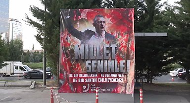 CHP'den Sözcü TV'ye destek ziyareti: Basın hürdür susturulamaz, bu karartma halkın sesine