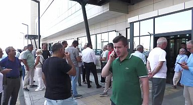 CHP Genel Başkanı Özgür Özel'den, Murat Çalık’ın tedavi gördüğü hastanede açıklama: “Tedavisi için gereken yapılacak, tetkikler için en doğrusu yapılacak, yeni bir kemik iliği alınacaksa buna kendi rızası varsa yapılacak”