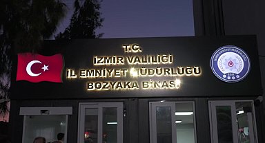 CHP İzmir İl Başkanı Şenol Aslanoğlu, İzmir Emniyet Müdürlüğü'nde