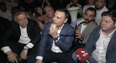 CHP'lilerden Vatan Emniyet Müdürlüğü önünde oturma eylemi