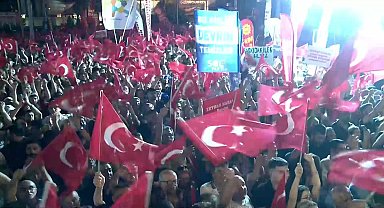 CHP'nin Adana mitingi... Vahap Seçer, 