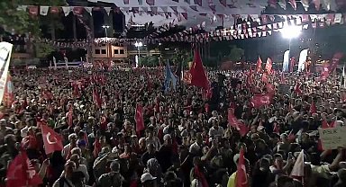 CHP'nin Kartal mitingi... Özgür Özel, AK Parti milletvekillerine seslendi: Milletin yüzüne bakamıyorsunuz, arasına karışamıyorsunuz. Bırakın o partiyi onuruzla istifa edin