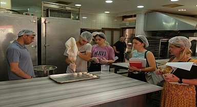 Coğrafi işaretli Ayvalık lor tatlısı denetimden geçti