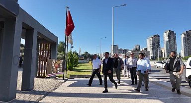 Çukurova'da Madımak'ta katledilenler anıldı... Belediye Başkanı Kozay: