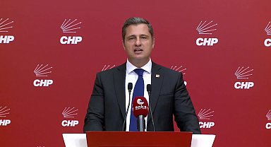 Deniz Yücel: “CHP olarak kendi önerdiğimiz komisyona girmeyecek halimiz yok. Elbette gireceğiz”