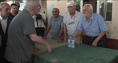 Dervişoğlu, Bursa'daki orman yangınından etkilenen Karahıdır Köyü'nü ziyaret etti