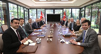 Dışişleri Bakan Yardımcısı Gümrükçü, Birleşik Krallık heyetiyle savunma sanayii işbirliğini görüştü