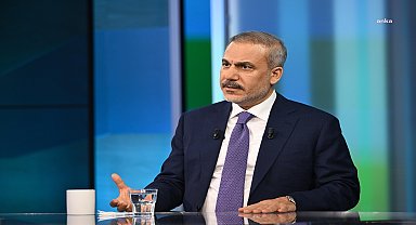 Dışişleri Bakanı Fidan: SDG vakit kaybetmeden, gönüllük içerisinde merkezi hükümetle bir anlaşmaya vararak silah bırakmalı