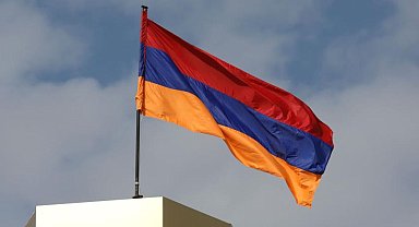 Ermenistan'da muhalefet partisi üyelerine yönelik operasyon: Birçok patlayıcı ve ekipman ele geçirildi