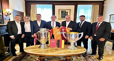 Galatasaray’ın 25. şampiyonluğu Berlin’de coşkuyla kutlandı