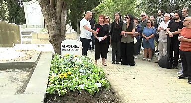 Genco Erkal ölümünün birinci yılında mezarı başında anıldı... İmamoğlu: “Sözünü sakınmadı, haksızlıkların karşısında dimdik durdu